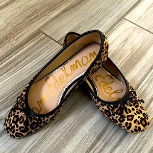 Leopard print flats